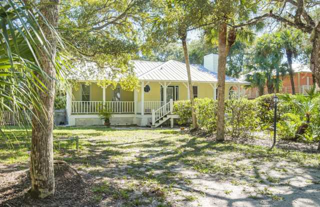 1941 W Shell Lane