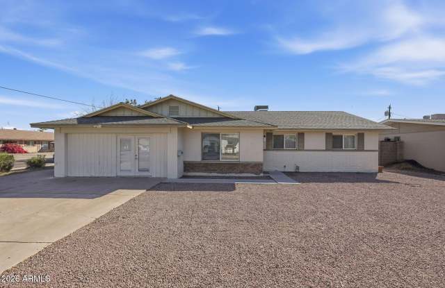 2503 S Jentilly Lane