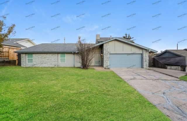 Photo of 6905 South Oswego Avenue