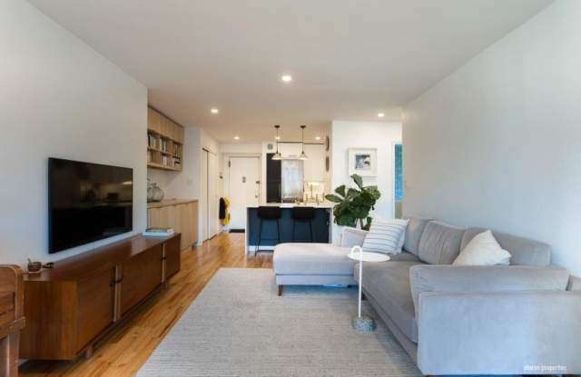 515 East 7th St.
