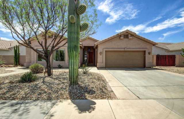 725 W BEECHNUT Drive - 725 West Beechnut Drive, Chandler, AZ 85248