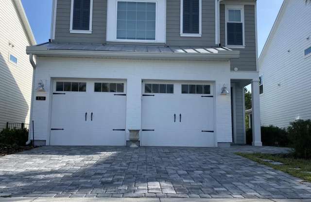 Photo of 130 CLIFTON BAY LP