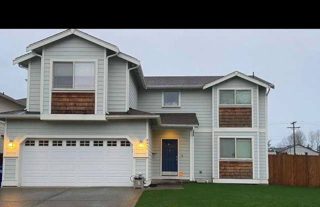 Beautiful Tacoma 4-Bedroom! Apply Today!