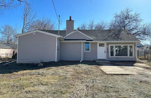 3 Bedroom 2 Bath Home - 1200 Lewis Avenue, Des Moines, IA 50315