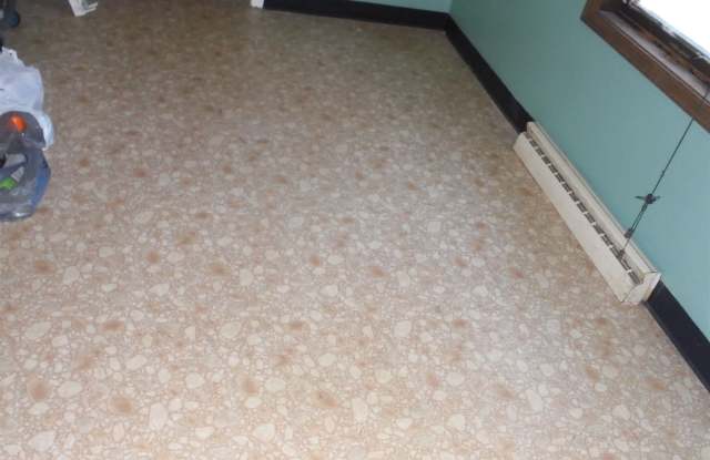 1709 Tecumseh Street