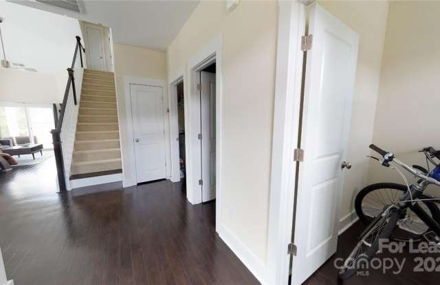 3241 Bending Birch Place