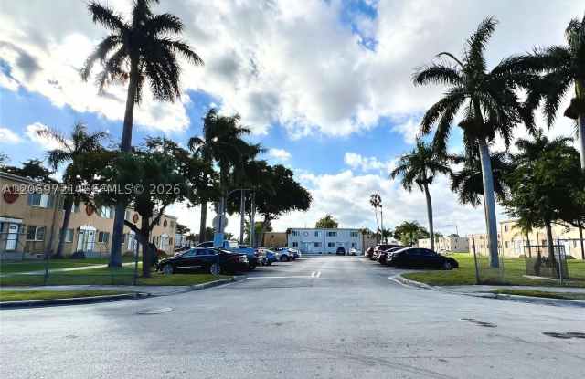 8460 NW 4th Ct
