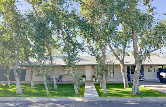 1428 S Oakley Place
