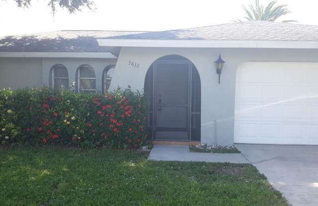 Freshly painted interior and new carpets  spacious home off Country Club Blvd