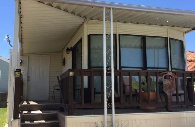 Canyon Breeze 55+ #142