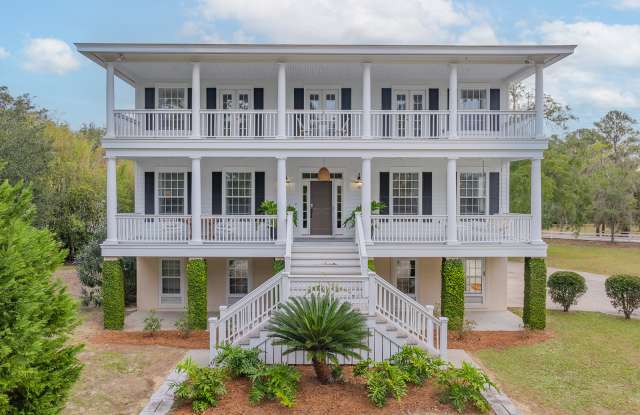 Photo of 117 Fairwind Rd