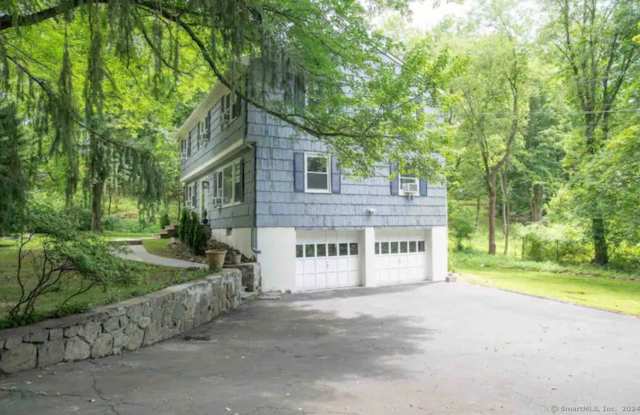 5 Hollow Spring Road