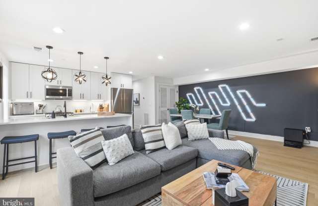 616 QUEBEC Place NW unit: 1