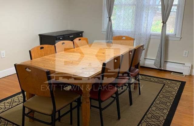 Fully Furnished 3 Bedroom/2 Bathroom Home For Rent - 609 Windsor Street, South Hill, VA 23970