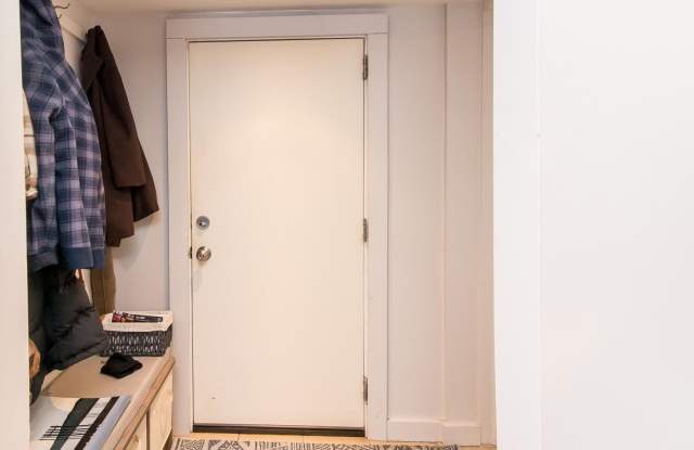 11291 E Shore Drive unit: Front House