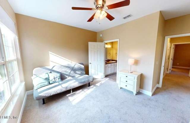 13703 RICHMOND PARK Drive unit: 1403