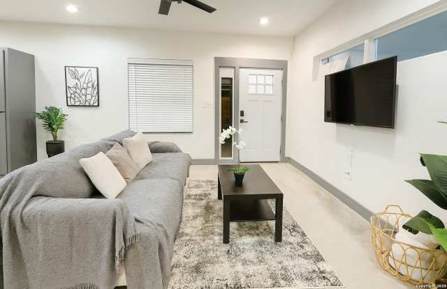 122 Applin unit: # A