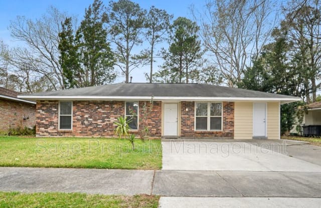 7356 Meadowview Ave - 7356 Meadowview Avenue, Village St. George, LA 70810