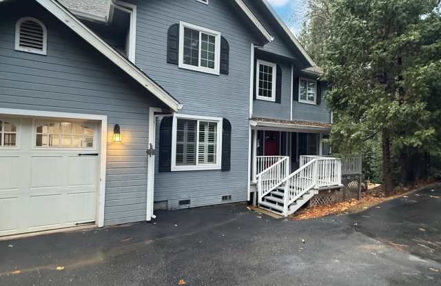 Photo of 13933 Ponderosa Way