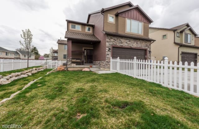 414 E Penney Ave - 414 East Penney Avenue, South Salt Lake, UT 84115