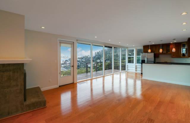 550 Sausalito Boulevard