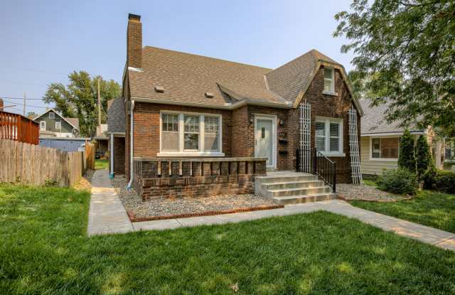 2347 South 33rd Street