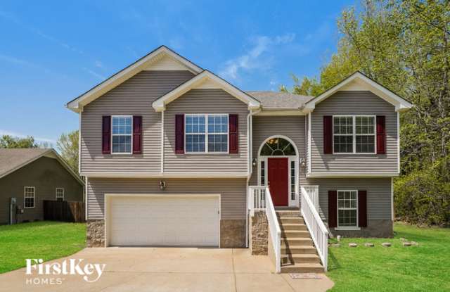 1313 Mutual Drive - 1313 Mutual Drive, Montgomery County, TN 37042