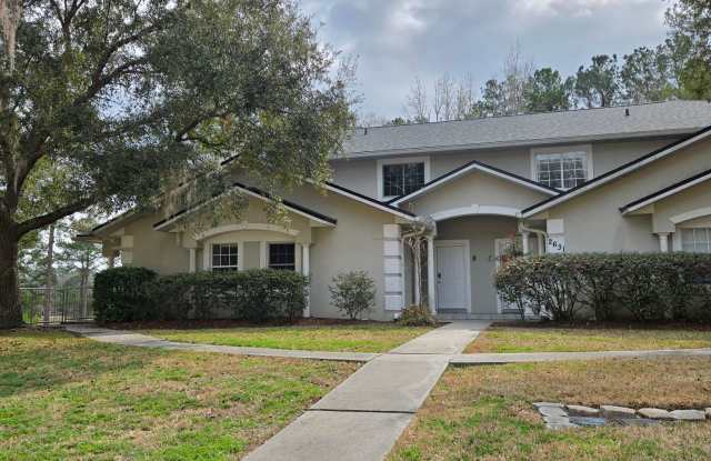 3BR/3BA Two-Story Quad – Prime Location  Move-In Ready!