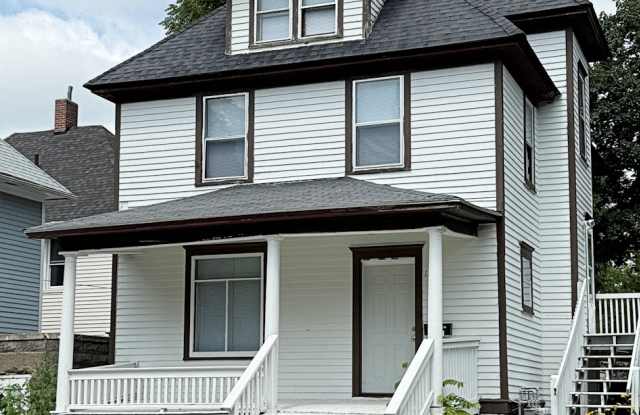 Photo of 110 Bradley Street