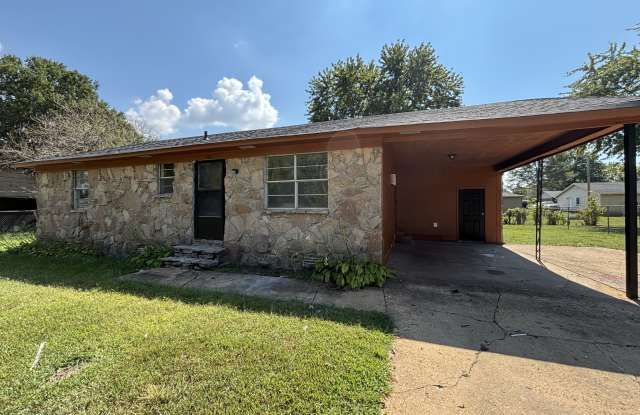 Photo of 485 Carlita St