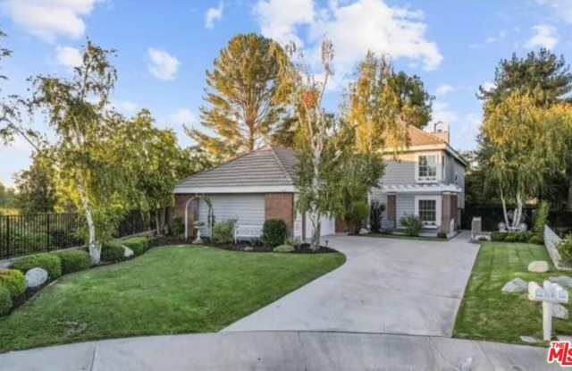Photo of 26068 Charonne Ct