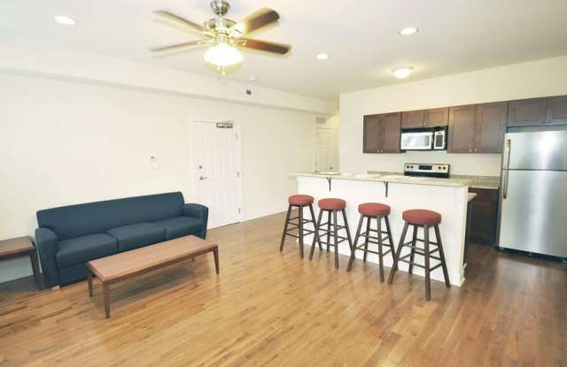 1500 North Carlisle Street Unit E32