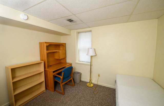 401 South Highland Avenue