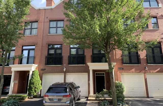1844 Admiral Court