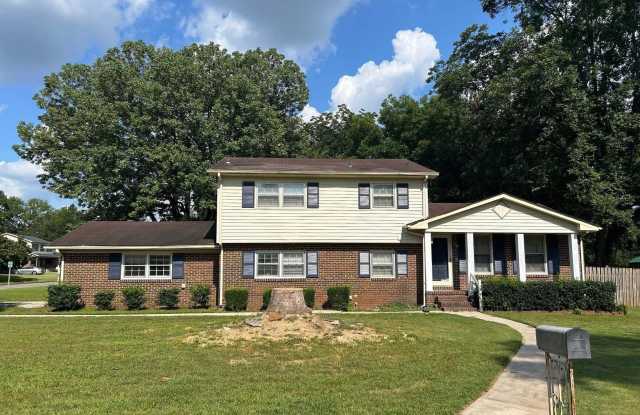 6020 Rickwood Drive NW