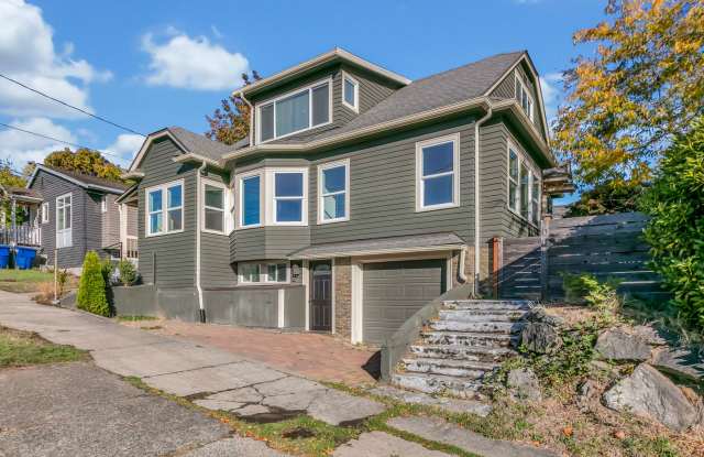 Renovated 5bd/4ba House in Stevens Neighborhood!