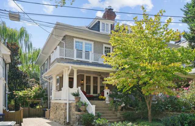 Photo of Cleveland Park 5 Bedroom, 3.5 Bath