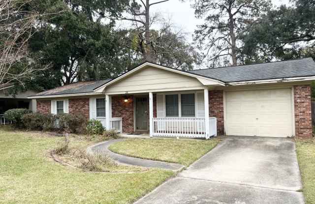 Photo of Wilmington Island- 3 Bedroom Home