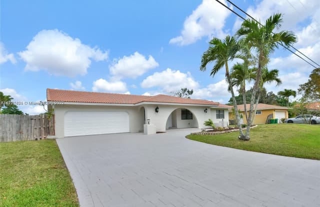 11531 NW 26th St - 11531 Northwest 26th Street, Plantation, FL 33323