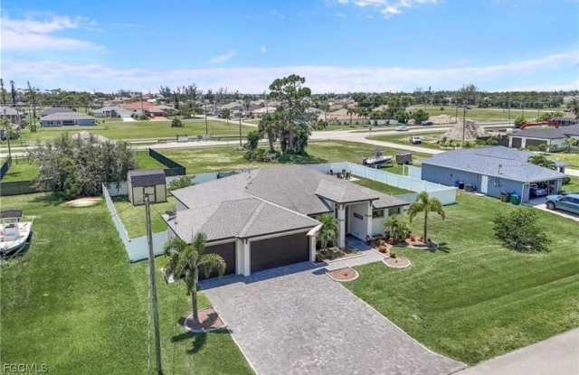 1418 SW 15th Terrace