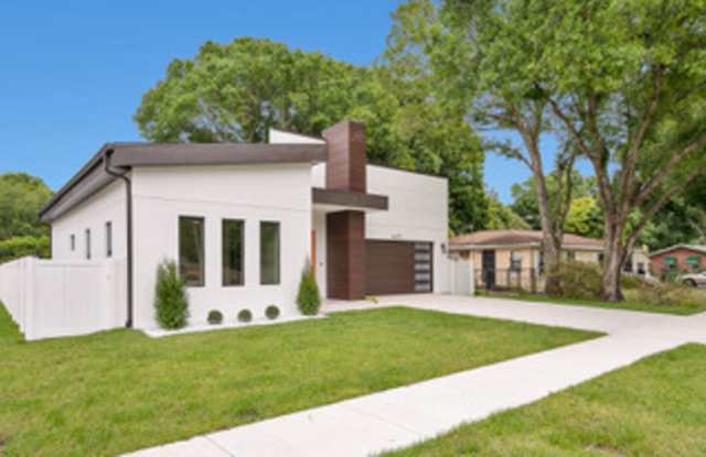 4510 North Eddy Drive