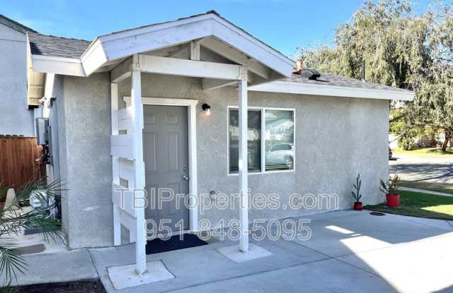 Photo of 5063 Pearblossom Dr