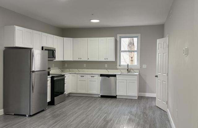 Photo of 40 Fowler St.