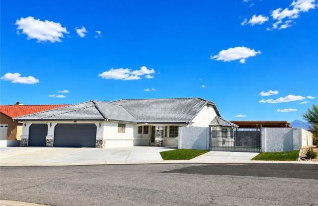 3630 E Vineyard Drive