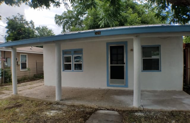 326 CALLES ST - 326 Calles Street, San Antonio, TX 78207