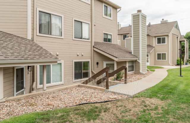 5520 Stonewall Place.