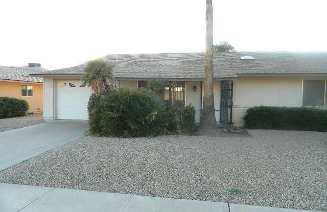 Photo of 18842 N LAKEFOREST Drive