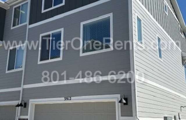 3912 North Cougar Lane