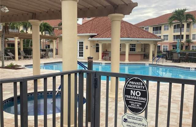 1121 Van Loon Commons Circle