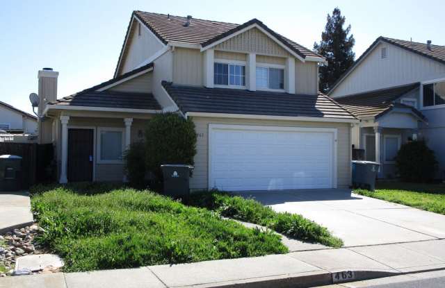 463 Robin Circle